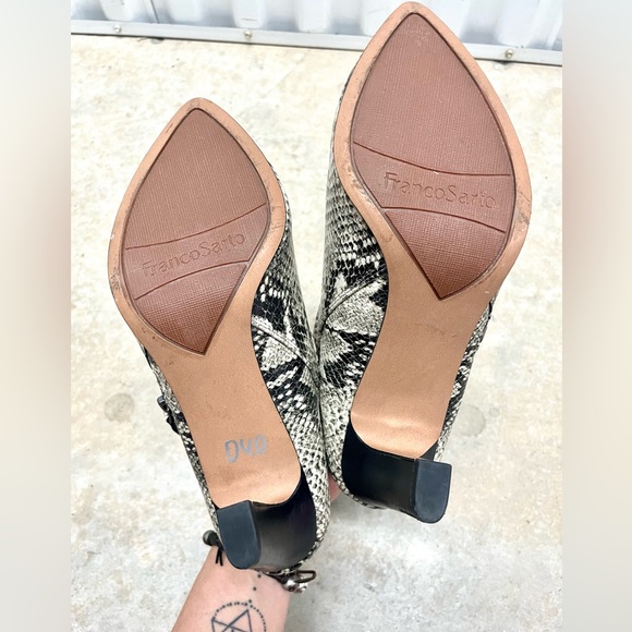 Snake skin booties with Side zip - Picture 5 of 6